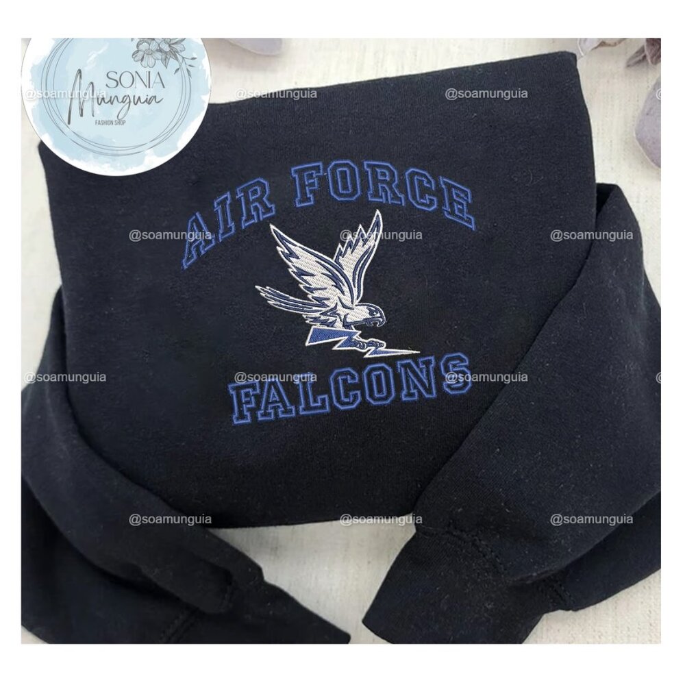 Air Force Falcons Embroidered Sweatshirt shirt Crewneck – NCAA College Football